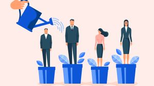 Reskilling at Scale: Amazon Promises Free Upskilling for 29M People Globally